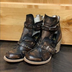 Freebird Sonoma Black size 8